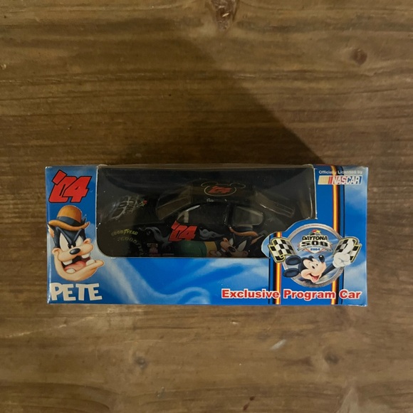 Disney Other - Disney NASCAR Pete Exclusive Program Car - Black